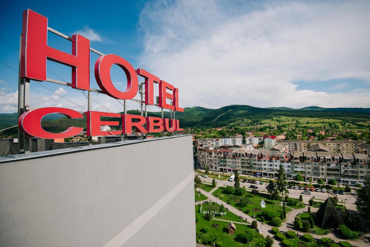 Hotel Complex Balnear Cerbul Covasna Esterno foto