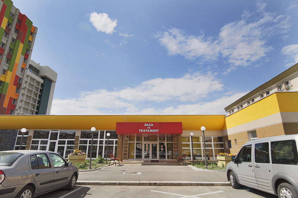 Hotel Complex Balnear Cerbul Covasna Esterno foto